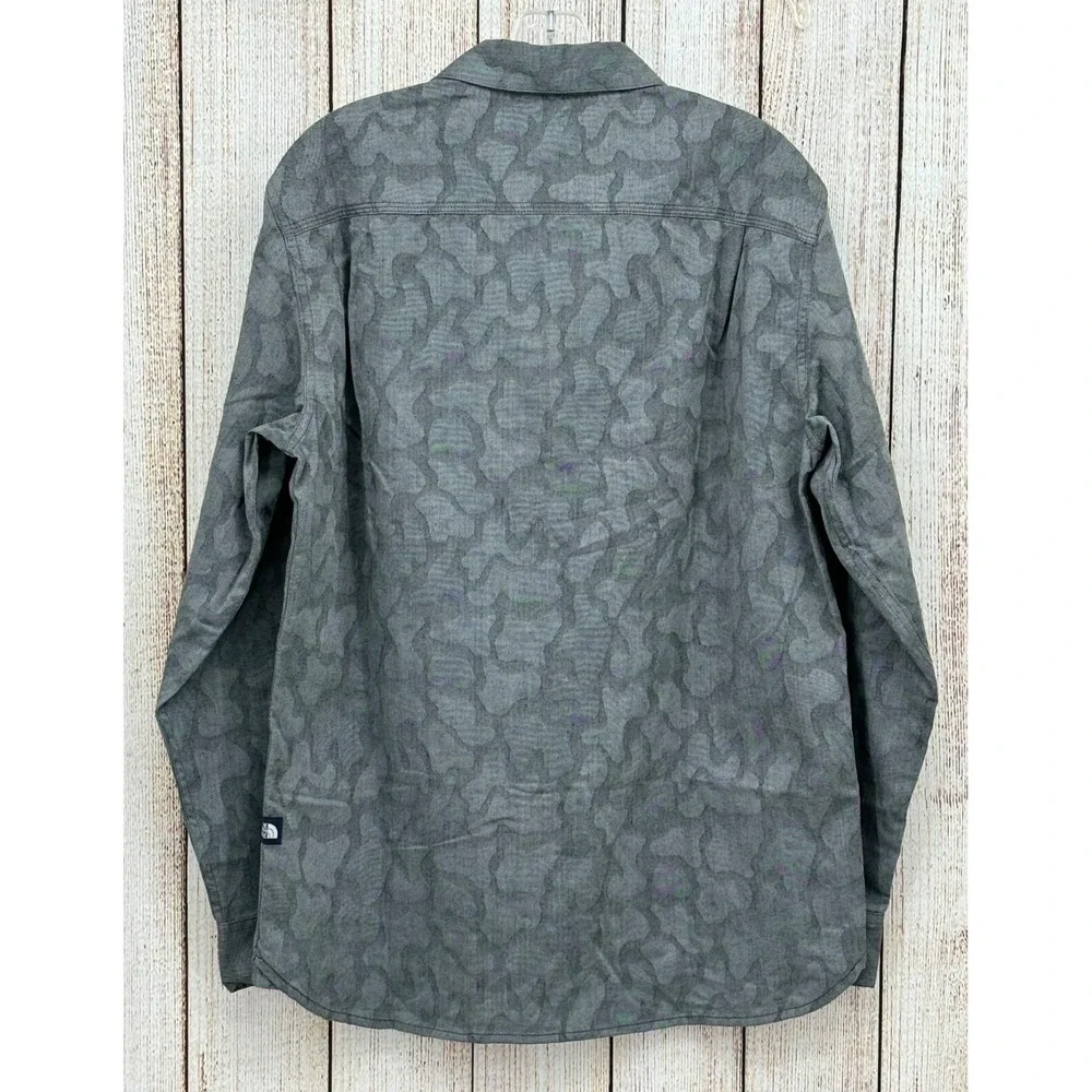 North Face Sub-Alpine Shirt Mens Medium Smoke Duck Camo Jacquard Long Sleeve NWT